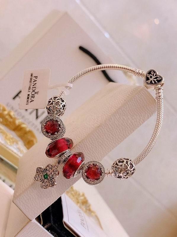 Pandora Bracelets 212